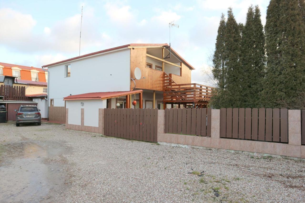 Pensjonat I Restauracja U Zdzicha Rowy  Esterno foto