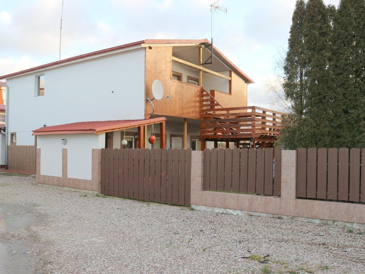 Pensjonat I Restauracja U Zdzicha Rowy  Esterno foto